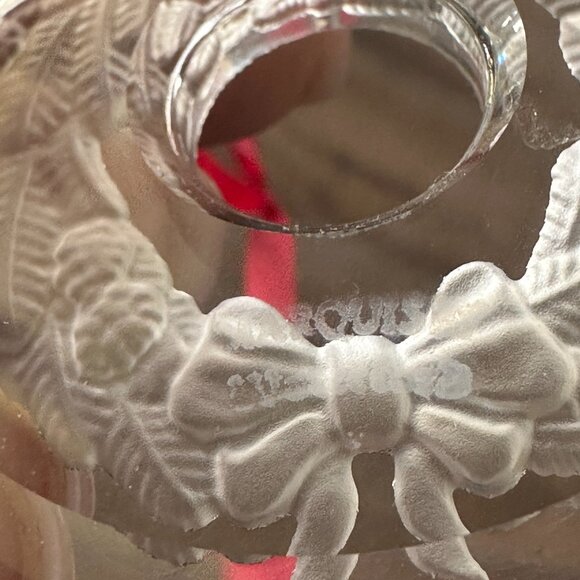 Marquis by Waterford Crystal Etched Wreath Ornament made in Germany - Picture 2 of 5